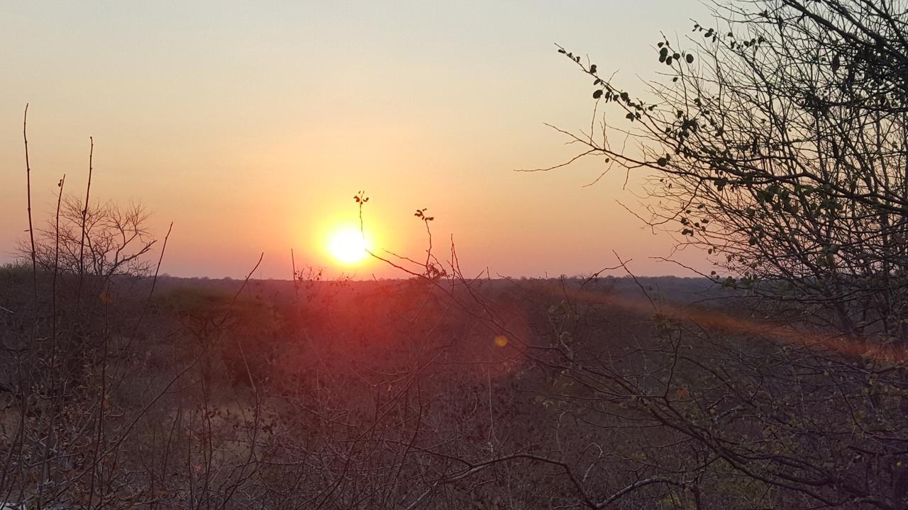 Mabata Makali Luxury Tented Camp Ilusi Exterior foto
