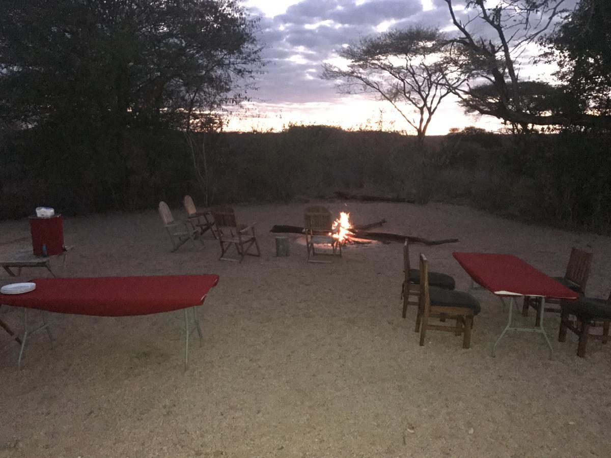 Mabata Makali Luxury Tented Camp Ilusi Exterior foto